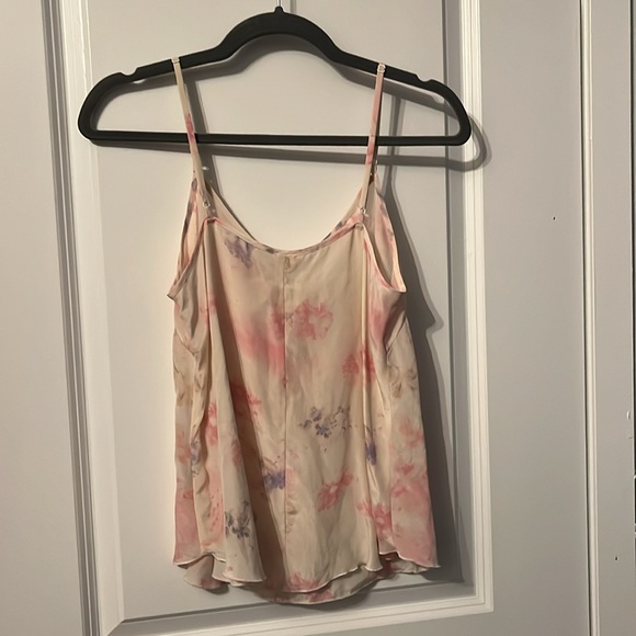 Aritzia tank top - Picture 2 of 2